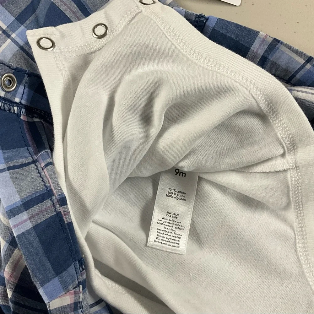 Carter’s 2 Piece Set - 9 months